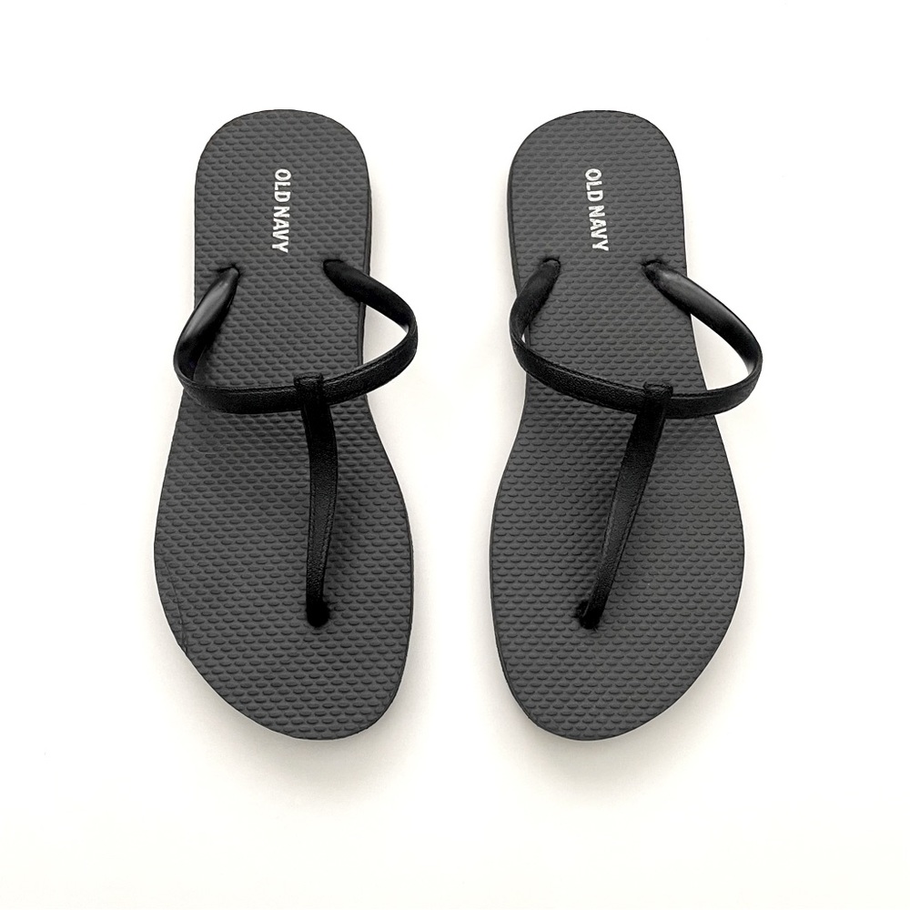 Old Navy T-Strap Flip-Flop Slipper Women’s Size 7 in Black